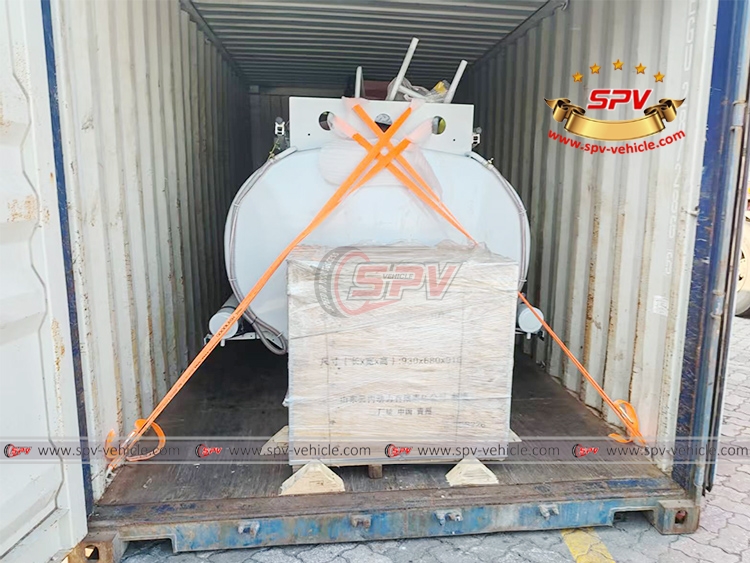 4,000 Litres Diesel Tank Superstructure Loaded into Container